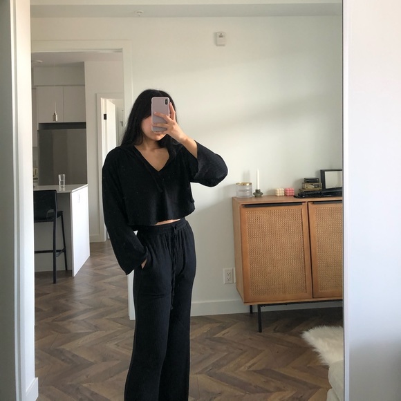 Revolve Lovers & Friends Hooded Sweater - Picture 6 of 6